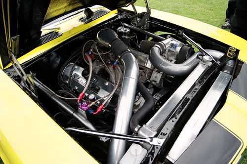 Pro street Camaro engine 1300 bhp