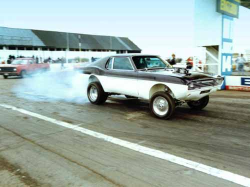 'Mach 1' Capri smokin it