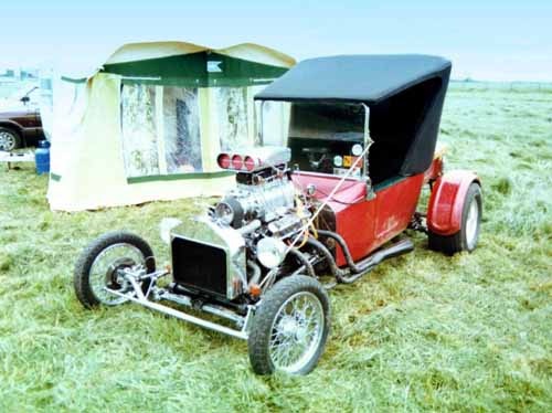Red T rod