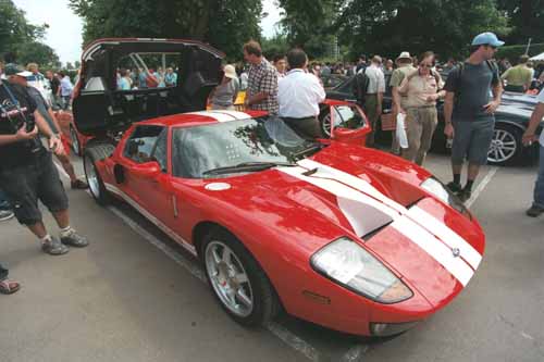 Brand new Ford GT40