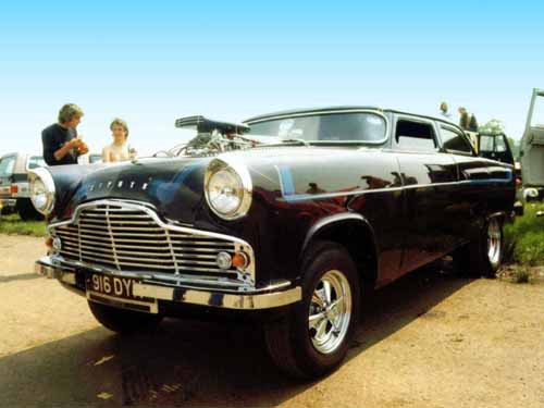 '40 lid' Chopped 'n blown Ford Zodiac