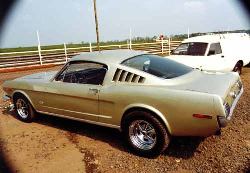 65 Ford Mustang