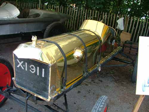 Golden T - brass body
