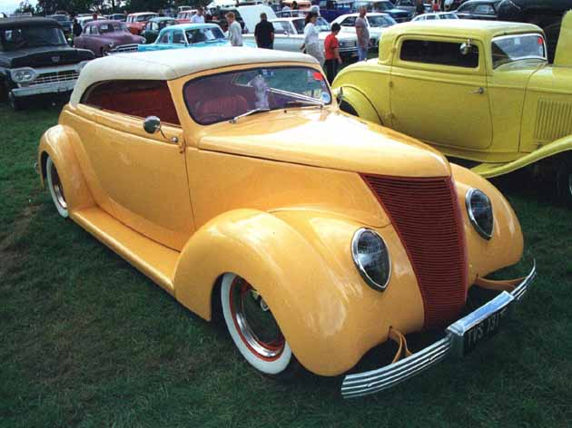 37 Ford roadster