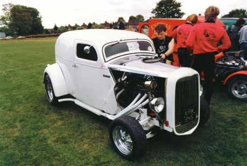 Pop with 32 Ford grill